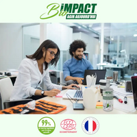 Nettoyer ecran du bureau avec Bioimpact Green nettoyant écrans et lunettes certifié Ecocert greenlife