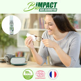 jolie femme souriante produit lunette nettoyant écologique made in france
